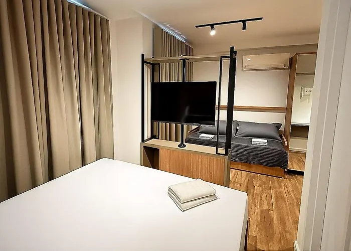 IBZ711 - Studio completo c/Jacuzzi/Pscina/Academia